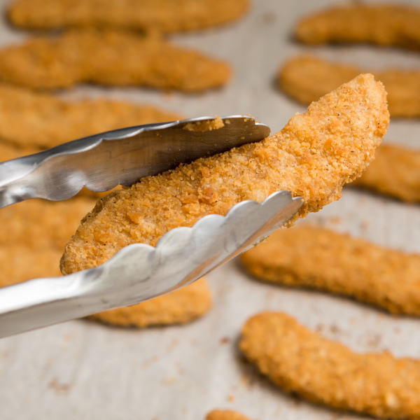 Gebackene Hühnchen-Sticks