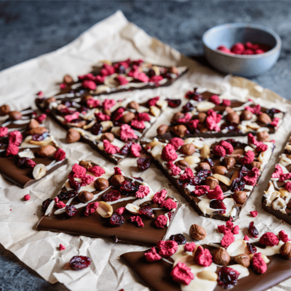 Zuckerfreie Knusper-Keto-Stückchen