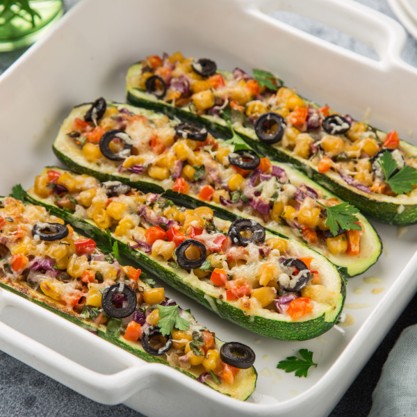 Gefüllte Zucchini mit Gemüse